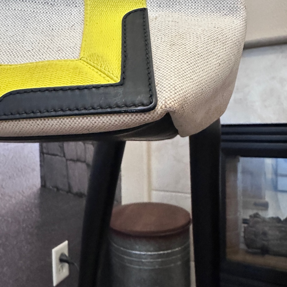 Balenciaga Beige and Yellow Tote - Picture 15 of 16